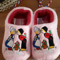 Zoccoletti olandesi di peluce per bimba