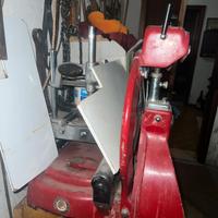 Affettatrice da restaurare