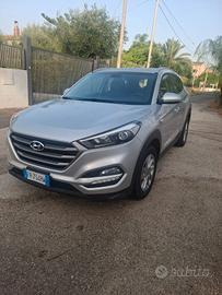 HYUNDI TUCSON 1.7 CRDI CONFORT