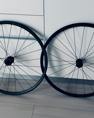 Coppia Ruote DT swiss R470 Disc NUOVE