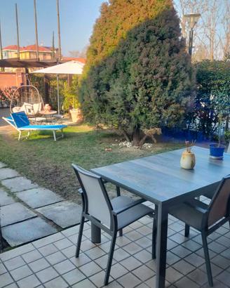 Soluzione con giardino