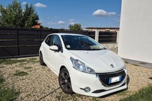 Peugeot 208 1.4 HDi Potenza 68 CV (50 kW)