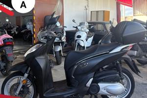 HONDA SH 300 i