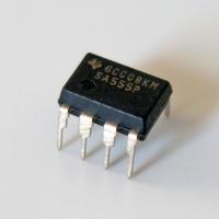 X13 Circuito Integrato SA555P NE555 - Timer DIP8