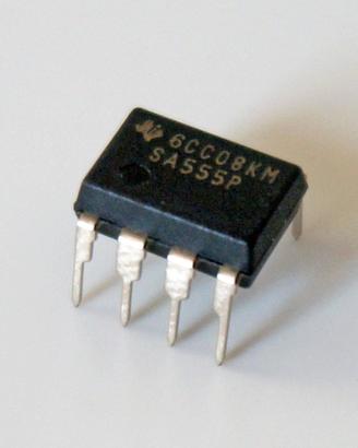 X13 Circuito Integrato SA555P NE555 - Timer DIP8