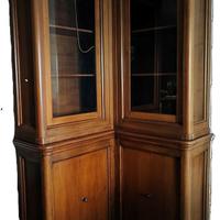 Vetrinetta ad angolo