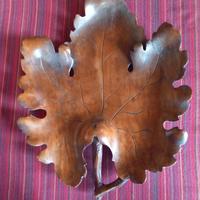 opera foglia in legno