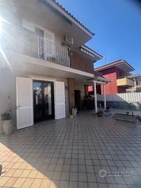 Rif. 499 fronte villaggio coppola - villa ristrutt