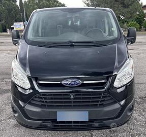 Ford 6 posti