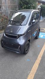 minicar elettrica guida senza patente 