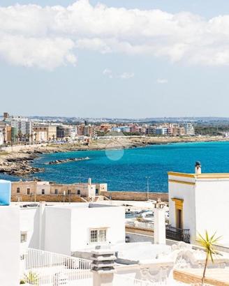 3 LOCALI A GALLIPOLI