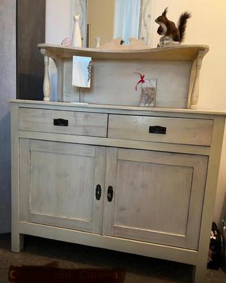 Credenza artigianale