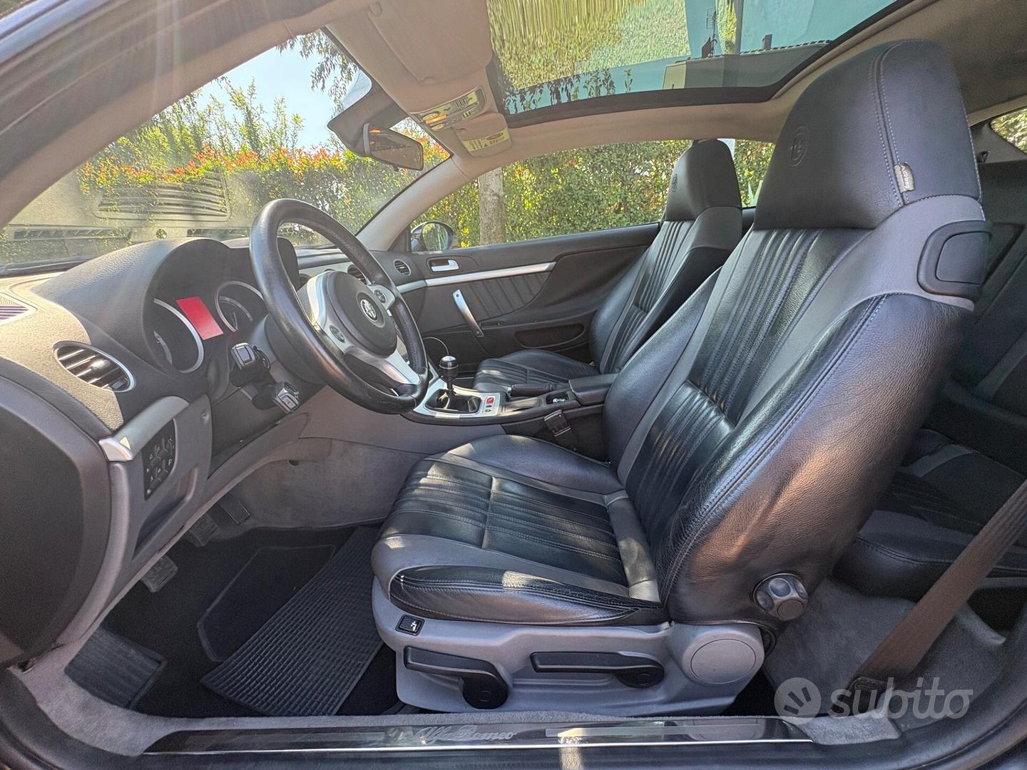 ALFA ROMEO BRERA 2.2 JTS 185ch - SKY WINDOW - TOIT PANORAMIQUE - CUIR - XÉNON - SIÈGES ÉLECTRIQUES