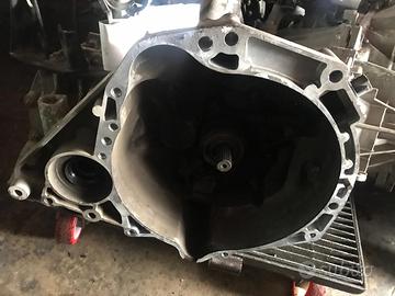 Cambio Nissan Micra K12 2004 1.2 16V Benzina