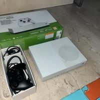 XBOX ONE S ALL DIGITAL 1TB+controller