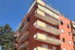 2 LOCALI A ROMA