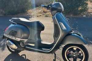 Vespa GTS 300 Super con ALBERO NUOVO + GOMME NUOVE