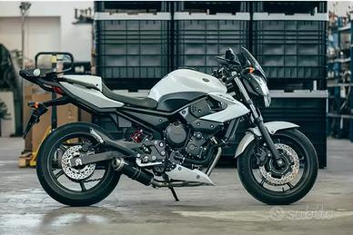 Thunder Carbon Roadsitalia Yamaha XJ6/Diversion