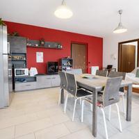 BILOCALE CON TERRAZZO IN VIA ROMAGNA 1A, BERNAREGG