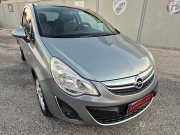 Opel CORSA 1.2 85CV 3 porte GPL RESTAYLING 2012