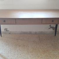 TAVOLO RETTANGOLARE CON CASSETTI