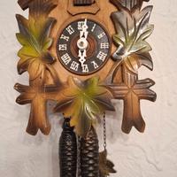 Orologio a cucu in legno