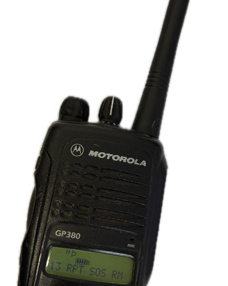 📻 Motorola GP380 VHF  – Radio ricetrasmittente