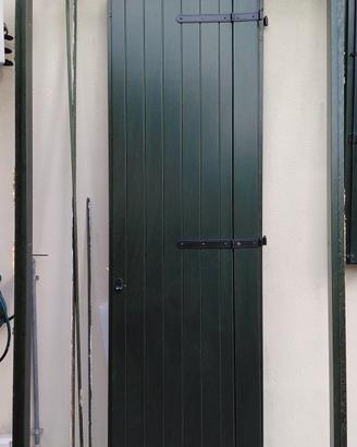 Scuro in legno per porta finestra 