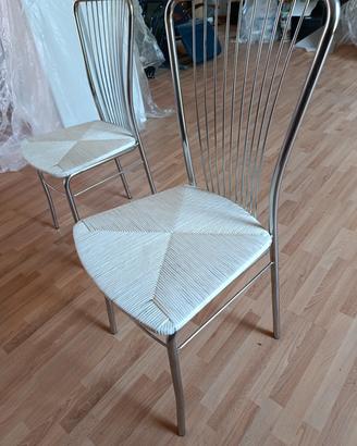 2 Sedie Moderne NUOVE 
