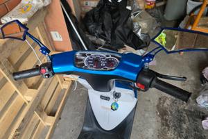 MBK Booster 50 - 2012