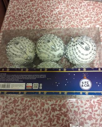 6 palline natalizie decorate. 