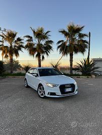 Audi A3 SPB 1.6 TDI S Tronic Sport