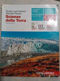 Libro scolastico