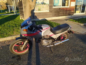 Cagiva 650 Ala Azzurra