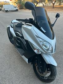 Tmax 500 2008
