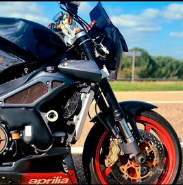 aprilia tuono 