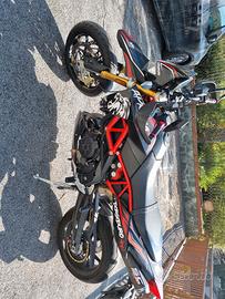 aprilia dorsoduro 900 del 2018