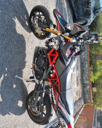 aprilia dorsoduro 900 del 2018
