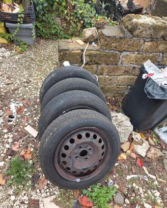 Gomme 155/60 R14 75T