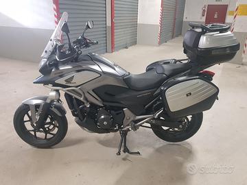Honda NC750X Travel Edition
