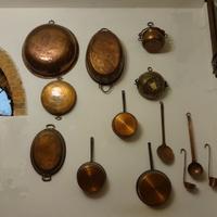 Oggetti in rame di fattura artigianale