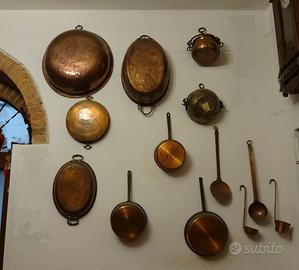 Oggetti in rame di fattura artigianale