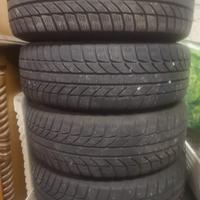 gomme invernali 195/65/15 Mercedes B 180 