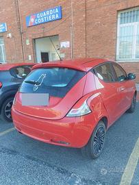 automobile lania ypsilon 2018