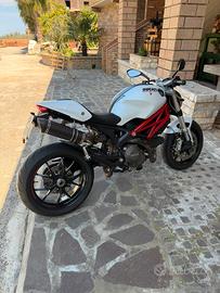 Ducati 796