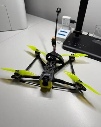 Drone fpv Flywoo Explorer LR 4 ( analogico)
