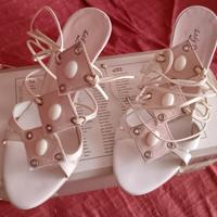 Sandali intrecciati donna