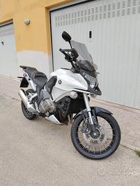 Honda Crosstourer VFR 1200XD DCT Full Optional