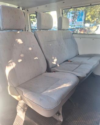 Volkswagen  Van