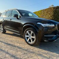 XC90 II D5 momentum 7 posti 235CV